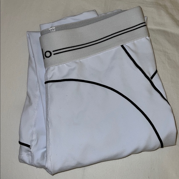 Alo white Legging - Picture 2 of 3